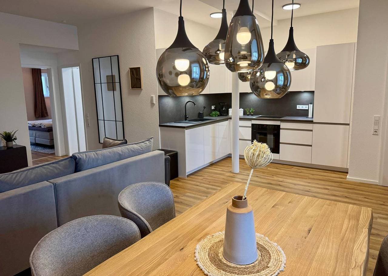 Exklusive Ferienwohnung im Schloss Espasingen 1