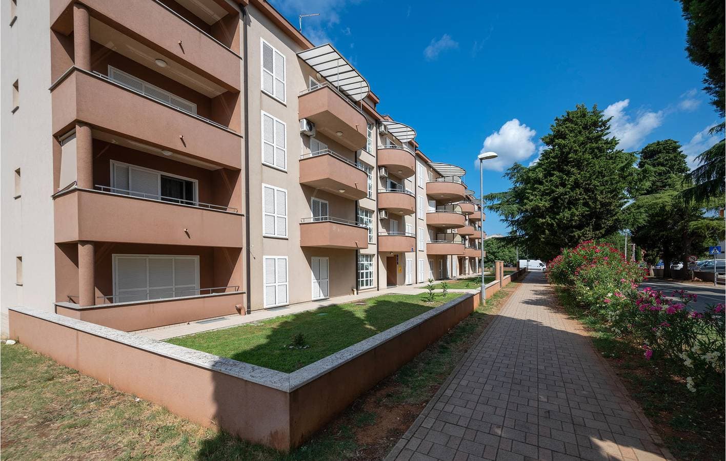 Foto 4 von 23: Ferienwohnung mit Panoramablick, Garage und WLAN, 2,5 km vom Strand entfernt