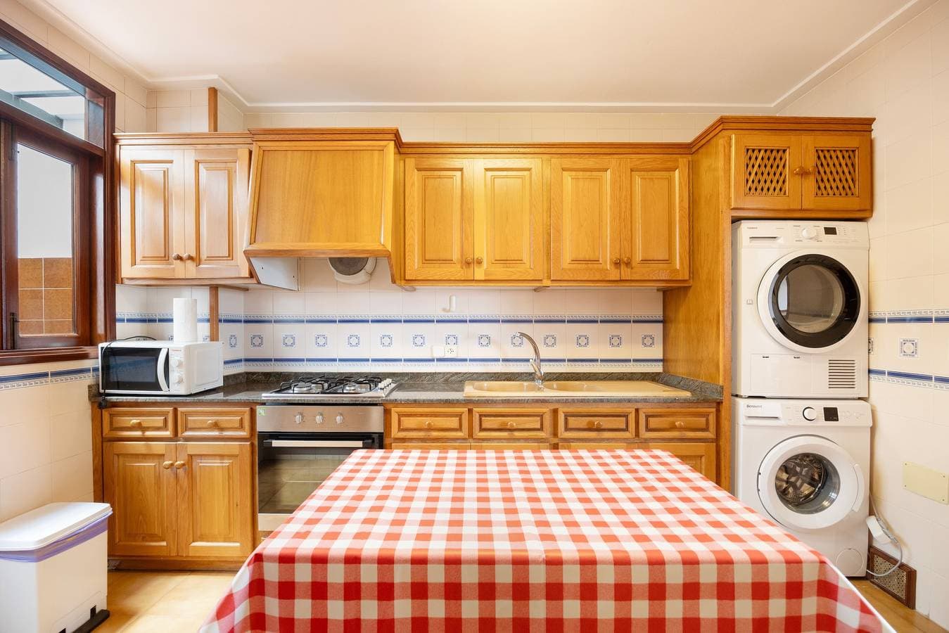 Foto 8 von 32: Apartamento Vives Ref 9002 mit Meerblick, WLAN und Klimaanlage