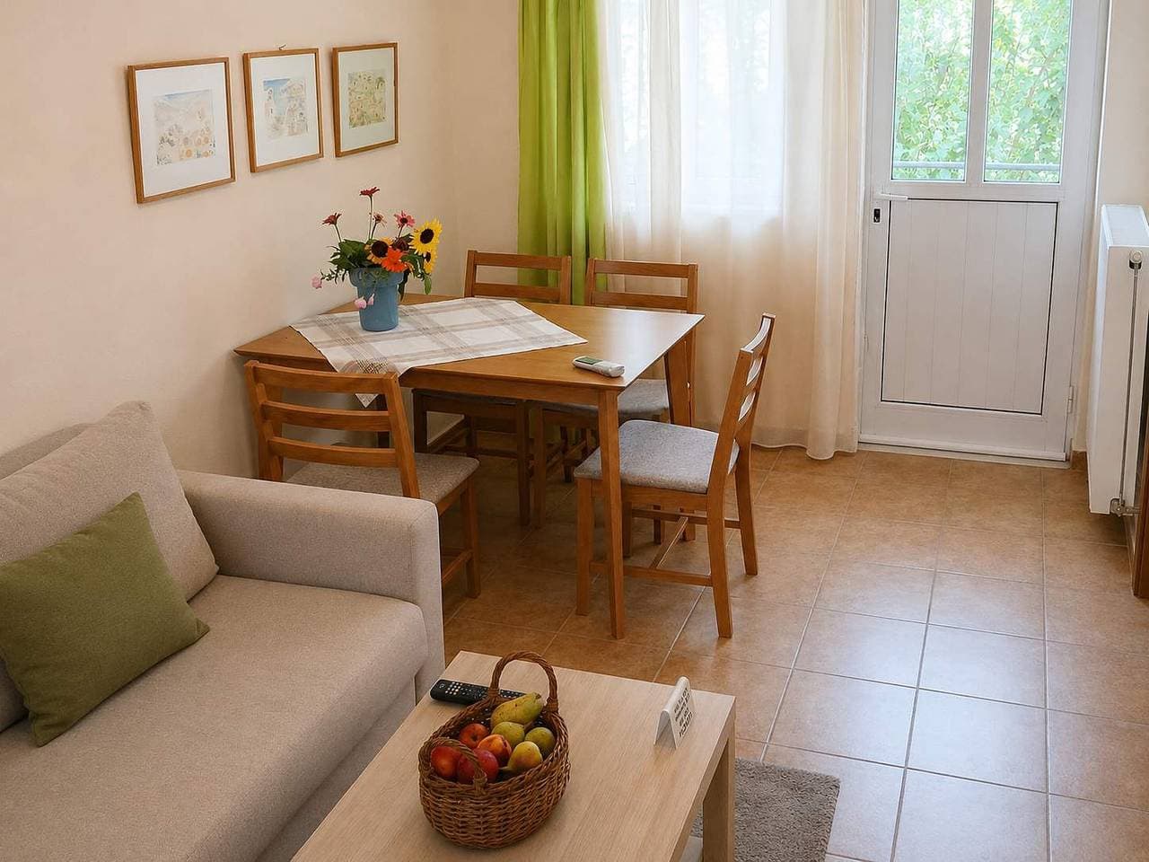 Foto 6 von 18: Pavlos Apartment - Leontari Stay with Garden View