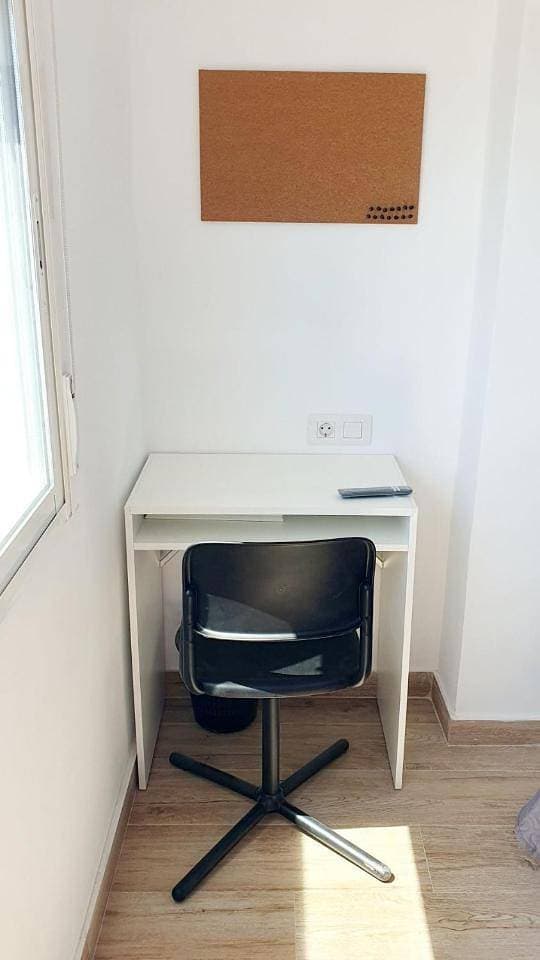 Foto 7 von 34: Two-Bedroom Apartment
