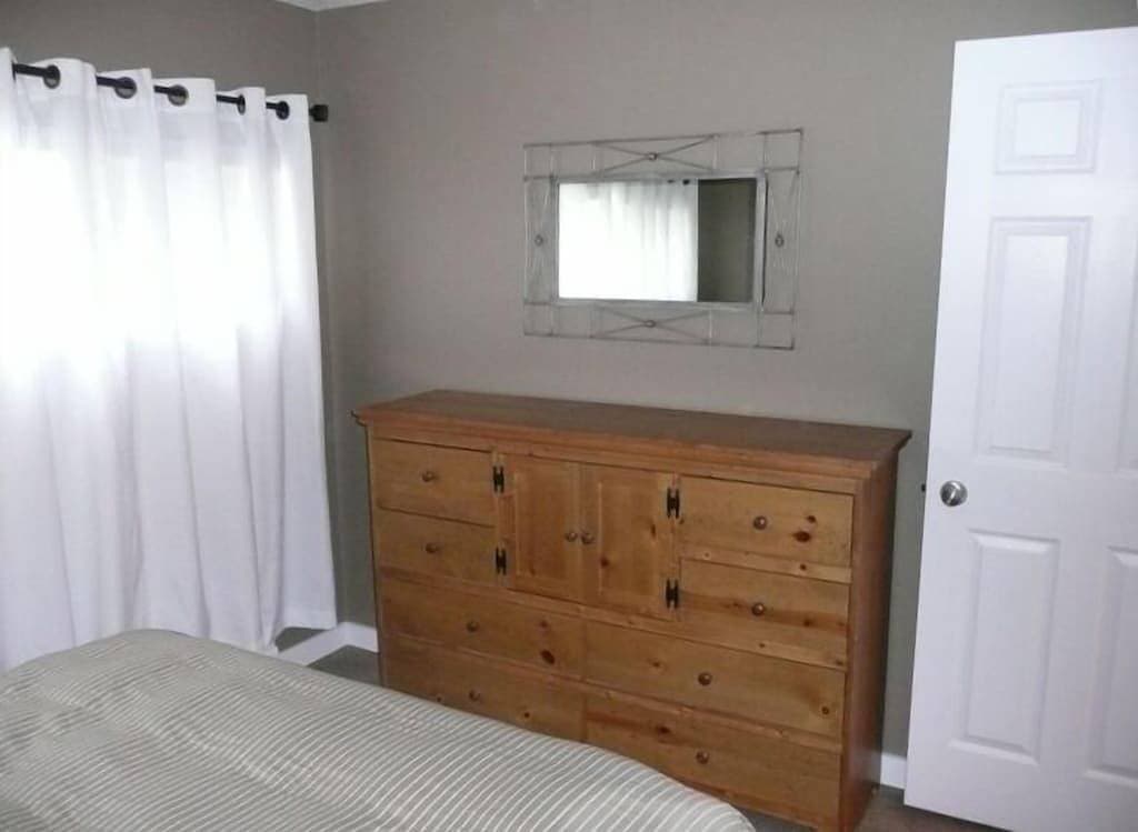 Foto 10 von 16: Perfekte Lage Stadthaus mit einem Schlafzimmer: True Ski to Door mit Sauna!