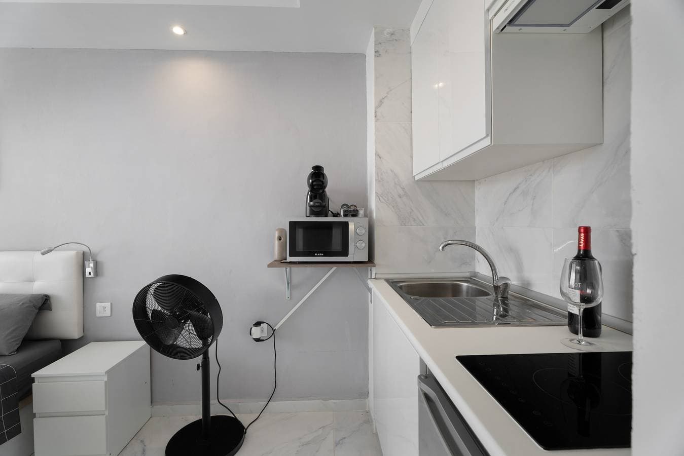 Foto 9 von 21: Ferienapartment 'Las Americas Evening Escape' mit Meerblick, privatem Pool & WLAN
