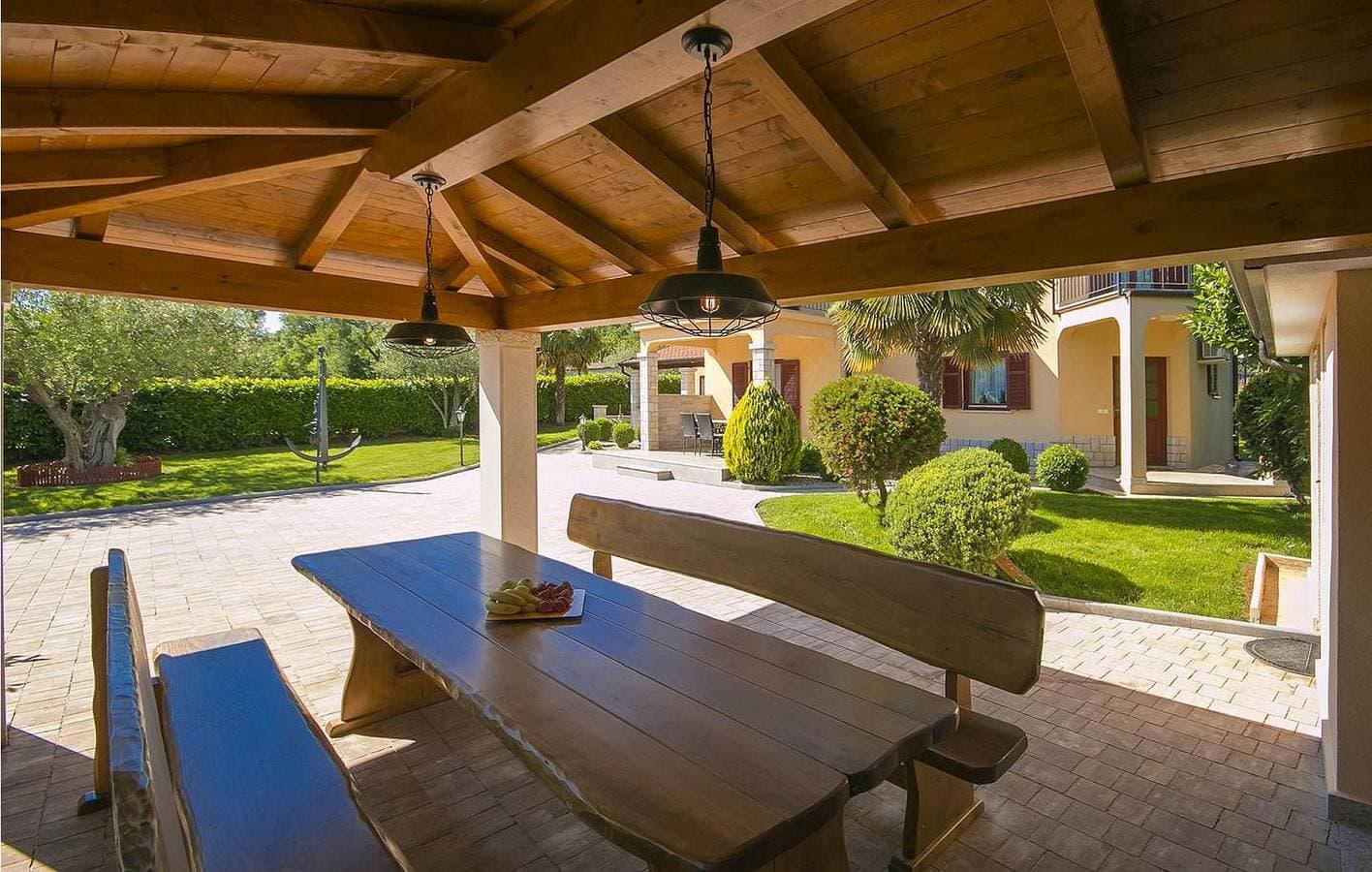 Foto 12 von 25: Charmante Ferienwohnung mit Pool, Terrasse und nur 600 m vom FKK-Strand entfernt