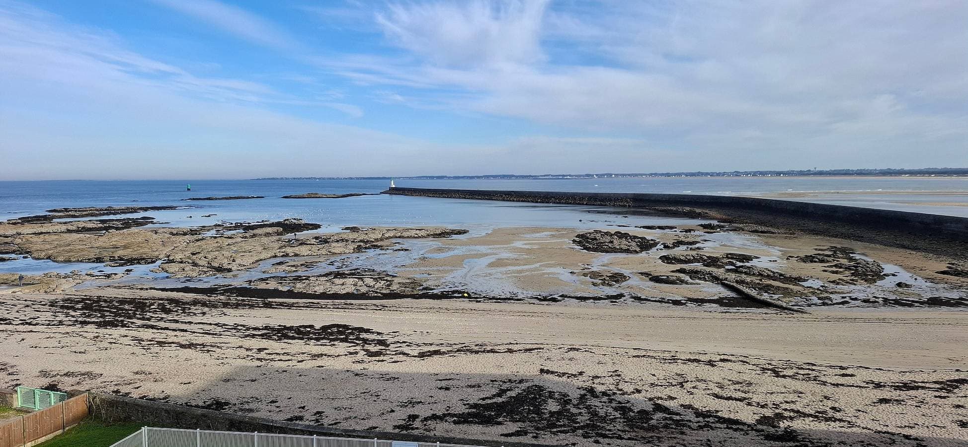 Foto 12 von 39: Appartement Couleur océan – Pool, Strandzugang & Meerblick