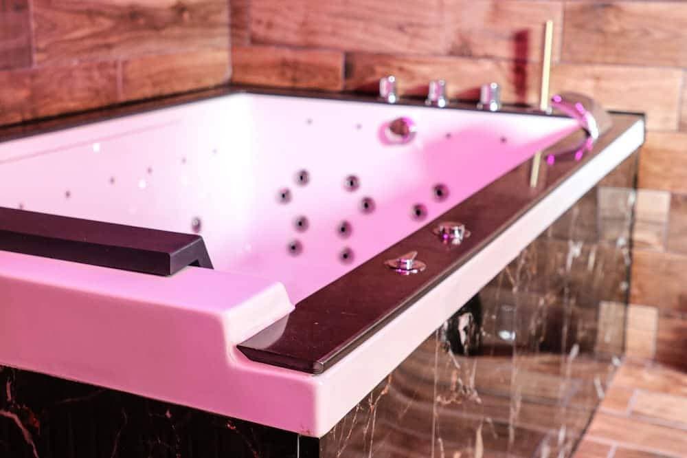 Foto 7 von 30: Apartment-Whirlpool-Le Premium