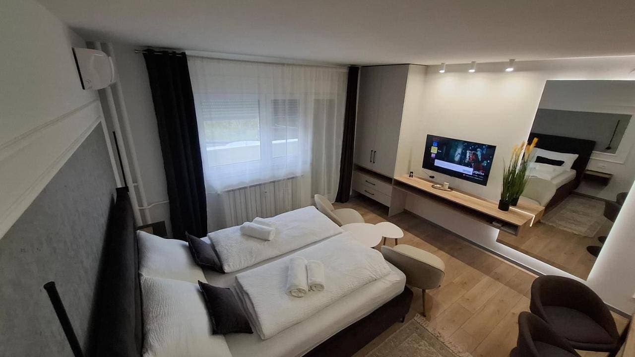Foto 5 von 14: One-Bedroom Apartment