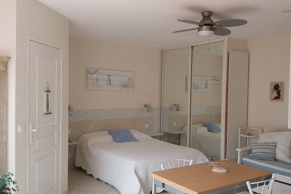 Self-contained studio 26 m2 1