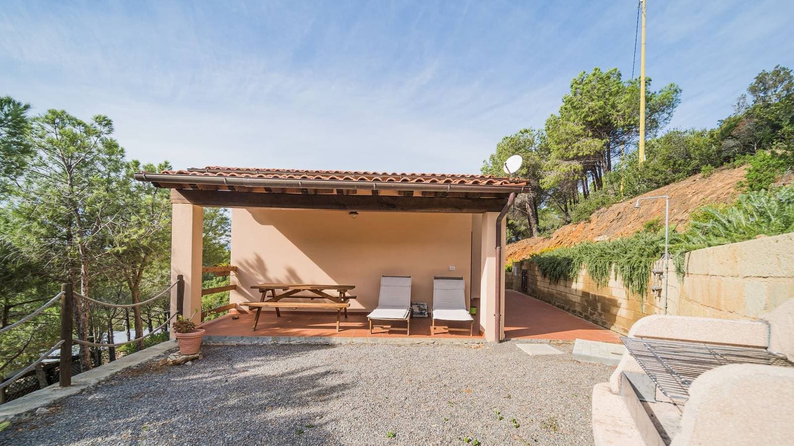 Foto 7 von 19: Ferienwohnung für 3 Personen mit Terrasse