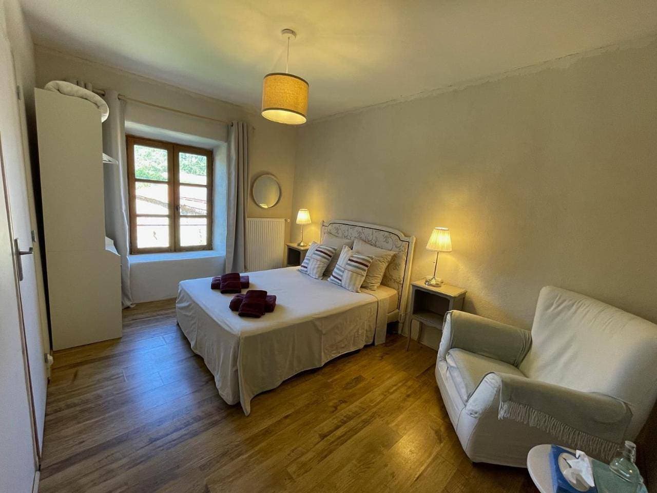 Foto 13 von 13: Double Room with Private Bathroom