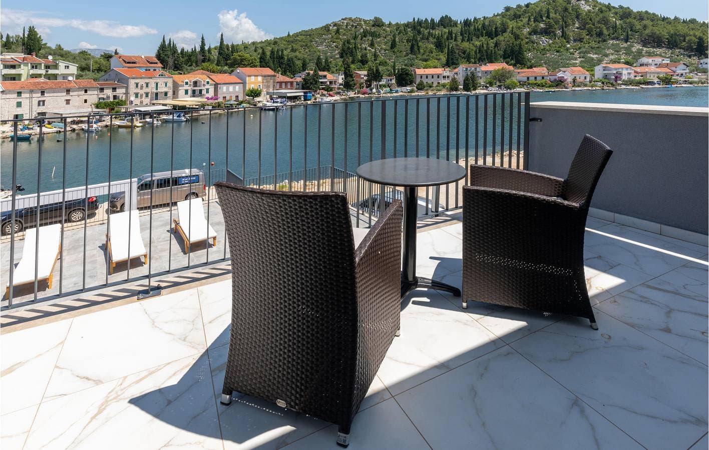Foto 10 von 52: Gemütliche Ferienwohnung mit Meerblick, Pool, WLAN und Parkplatz – 300 m vom Strand entfernt