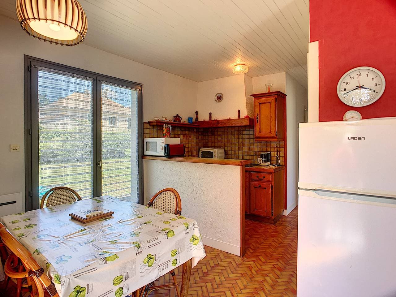 Foto 3 von 16: Haus mit Garten, 200m vom Strand und 400m von Geschäften entfernt