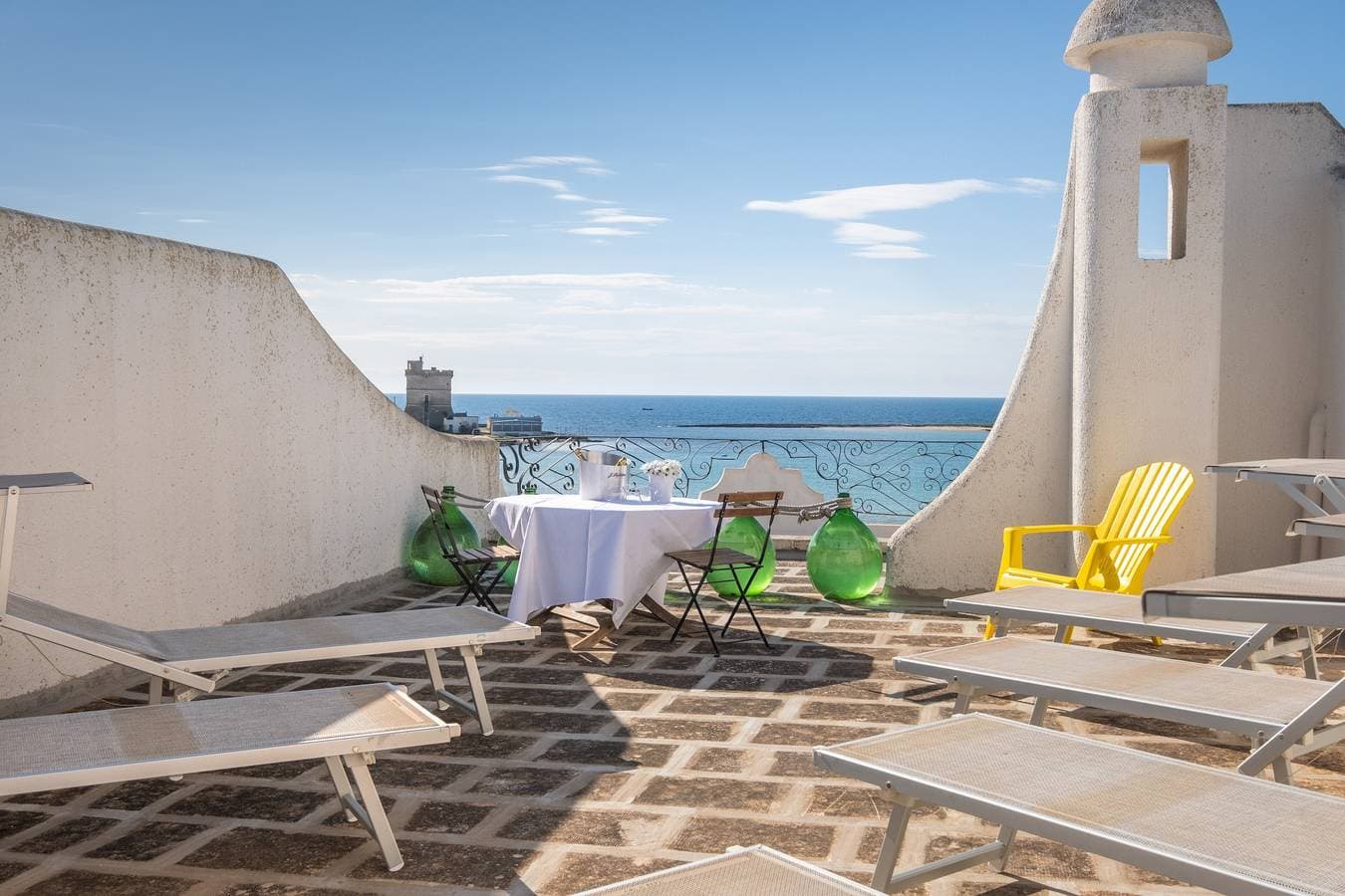 Foto 2 von 20: Ferienhaus 'Villa Gaudì - Vicens' mit Meerblick, WLAN und Klimaanlage