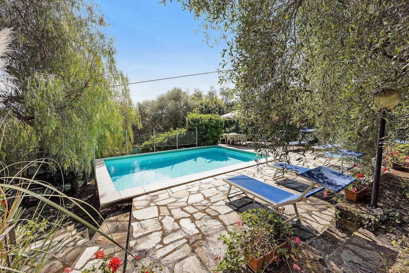 Foto 3 von 24: Ferienhaus 'Paola E Del Poeta' mit Gemeinschaftspool, privatem Garten und WLAN
