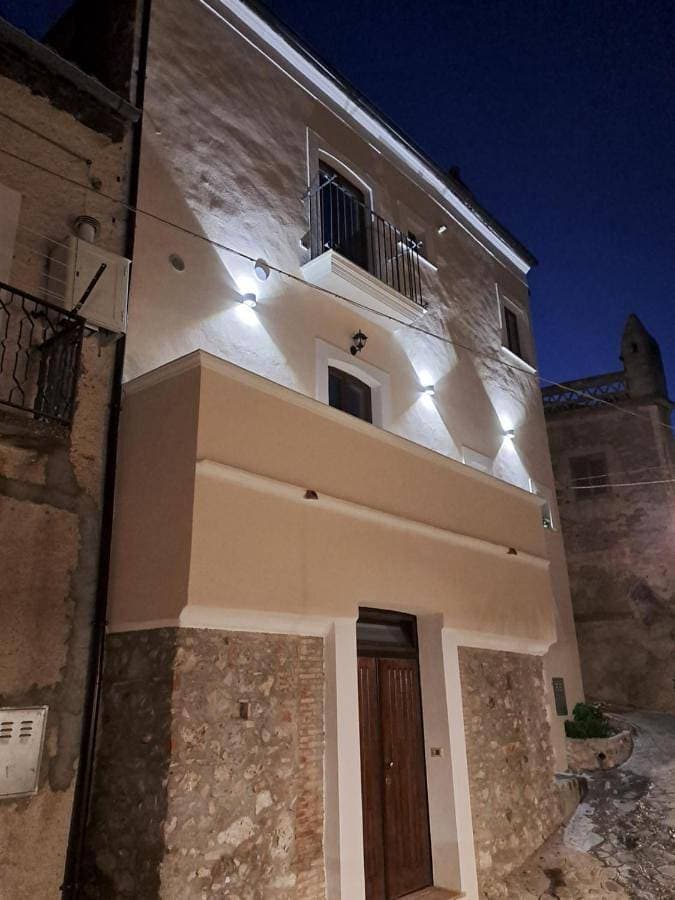 B&B Vatra 1