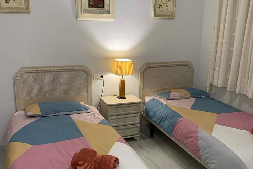 Foto 2 von 30: Malaga: Alhaurin Golf Schöne gehobene Duplex, Jacuzzi und Pool