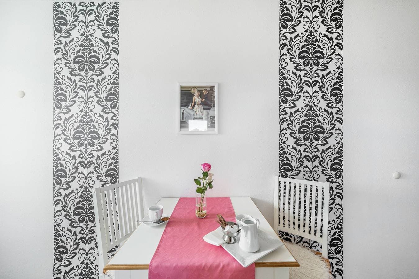 Foto 10 von 34: Zimmer 'Nr 2 mit privatem Balkon', gemeinsamem Garten und WLAN