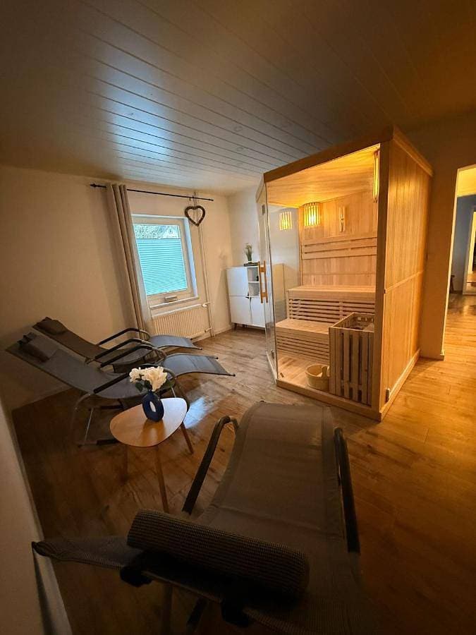 Foto 3 von 18: Two-Bedroom Apartment