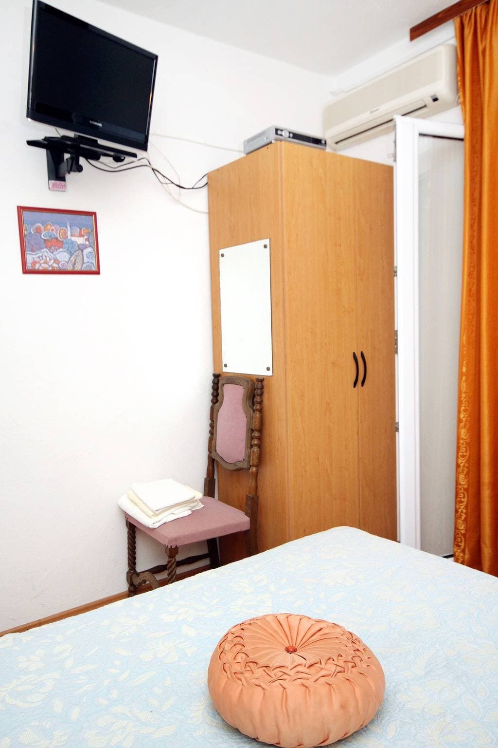 Foto 9 von 12: Zimmer mit Terrasse und Meerblick Slano (Dubrovnik) -a