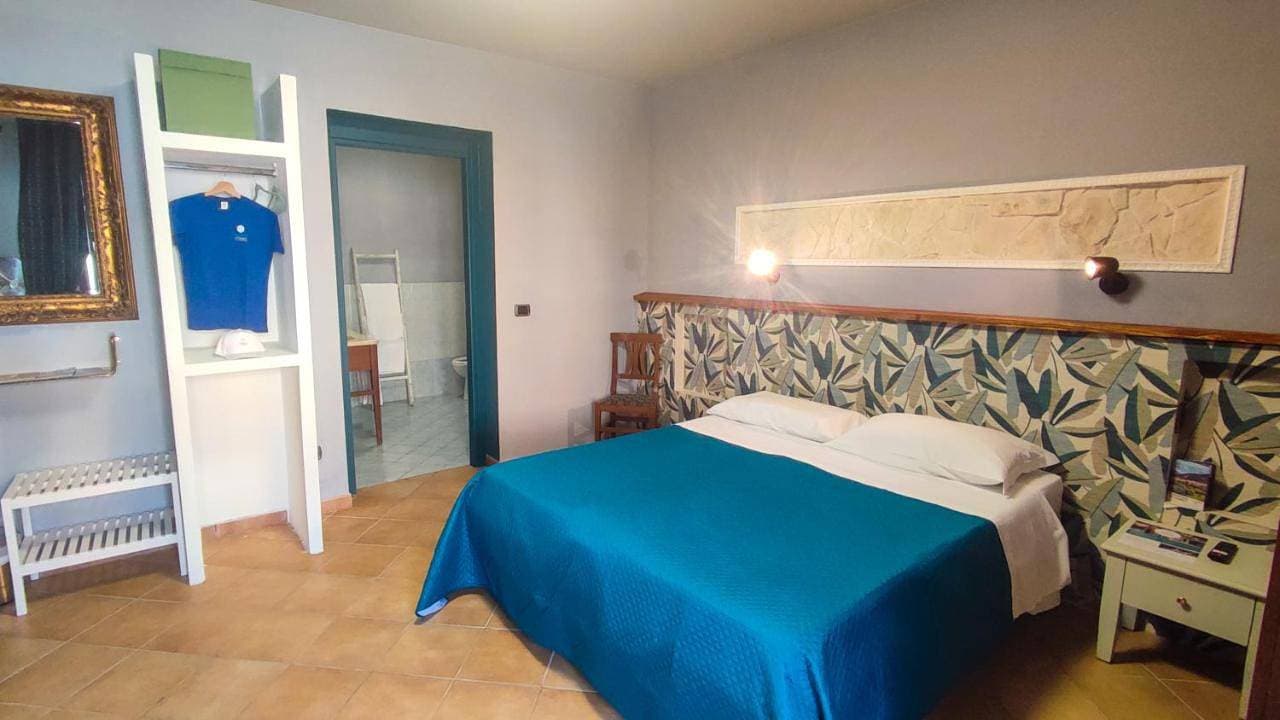 Foto 10 von 20: Double Room with Private Bathroom