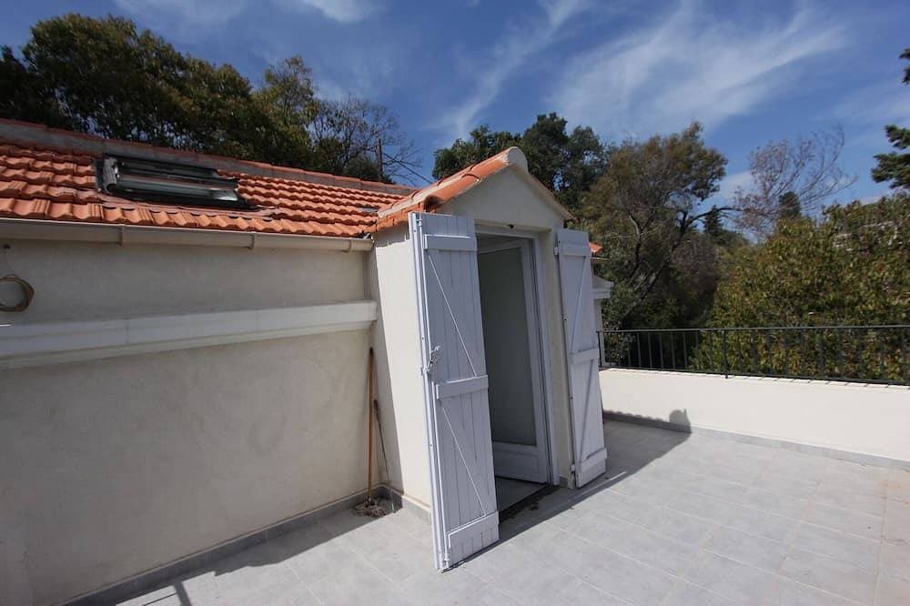 Mittelmeerurlaub: Villa mit Meerblick in 50 m 1