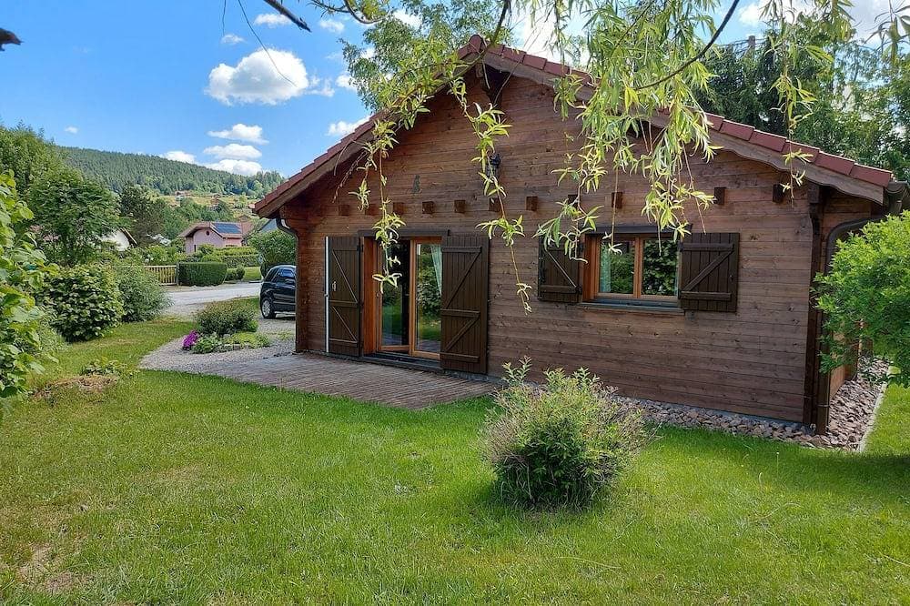 Schönes Holzchalet klassifiziert 2 Sterne für alle Jahreszeiten 1