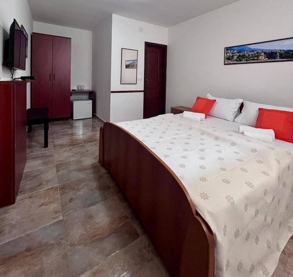 Foto 4 von 8: Double Room