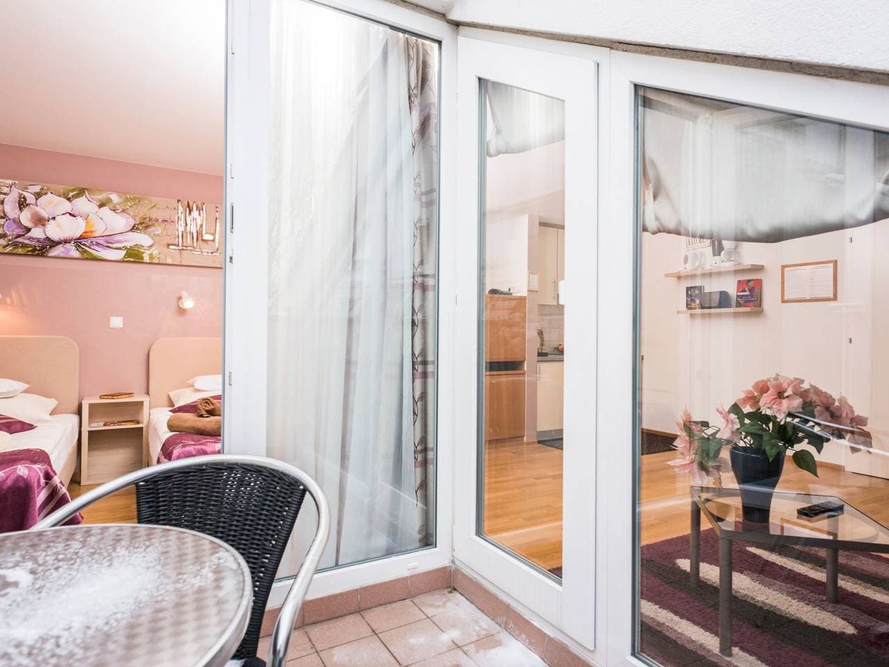 Foto 12 von 31: In Dornbach mit Privater Terrasse