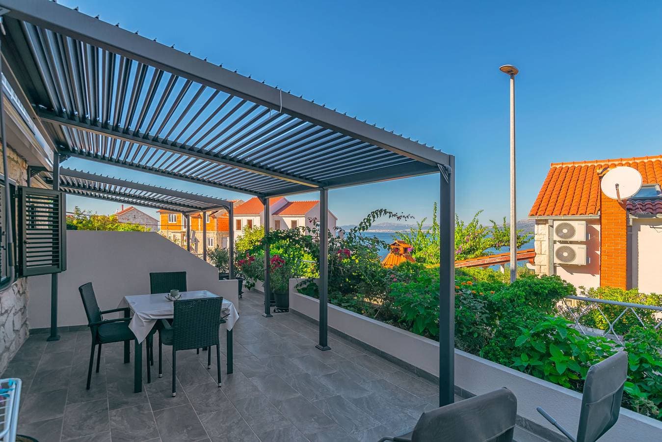 Apartments Terrace 1