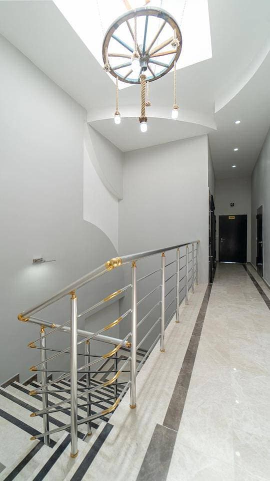 Foto 9 von 9: Family Room with Terrace