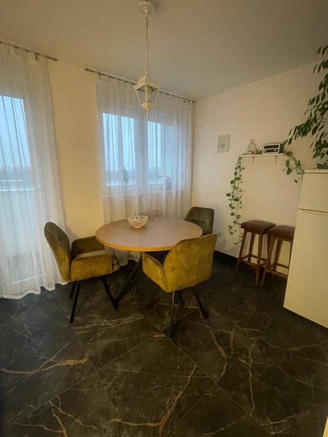 Foto 2 von 19: One-Bedroom Apartment