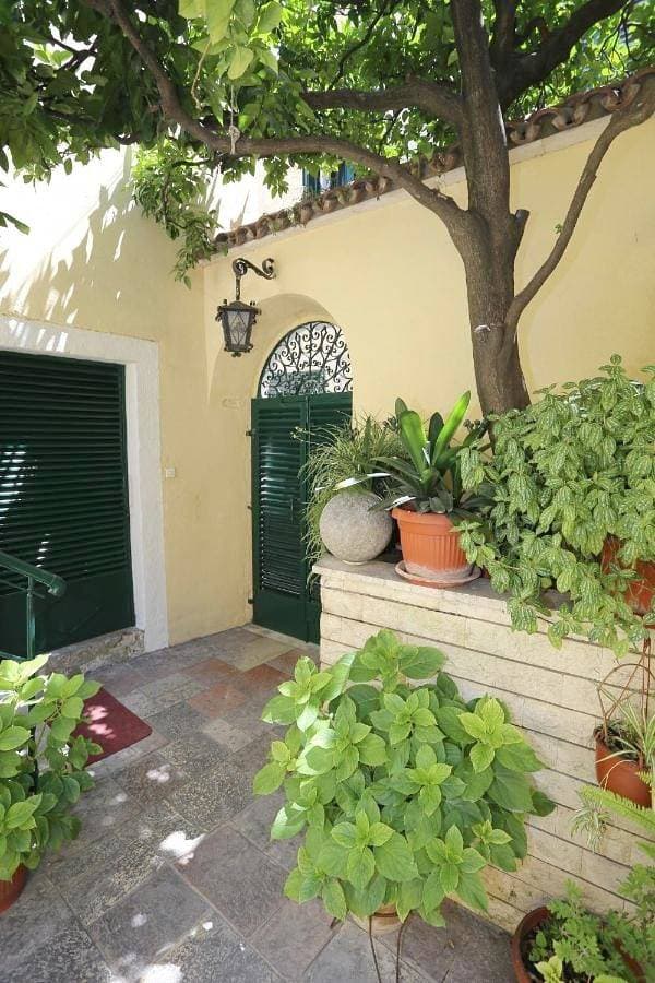 Studio Stari Grad 1