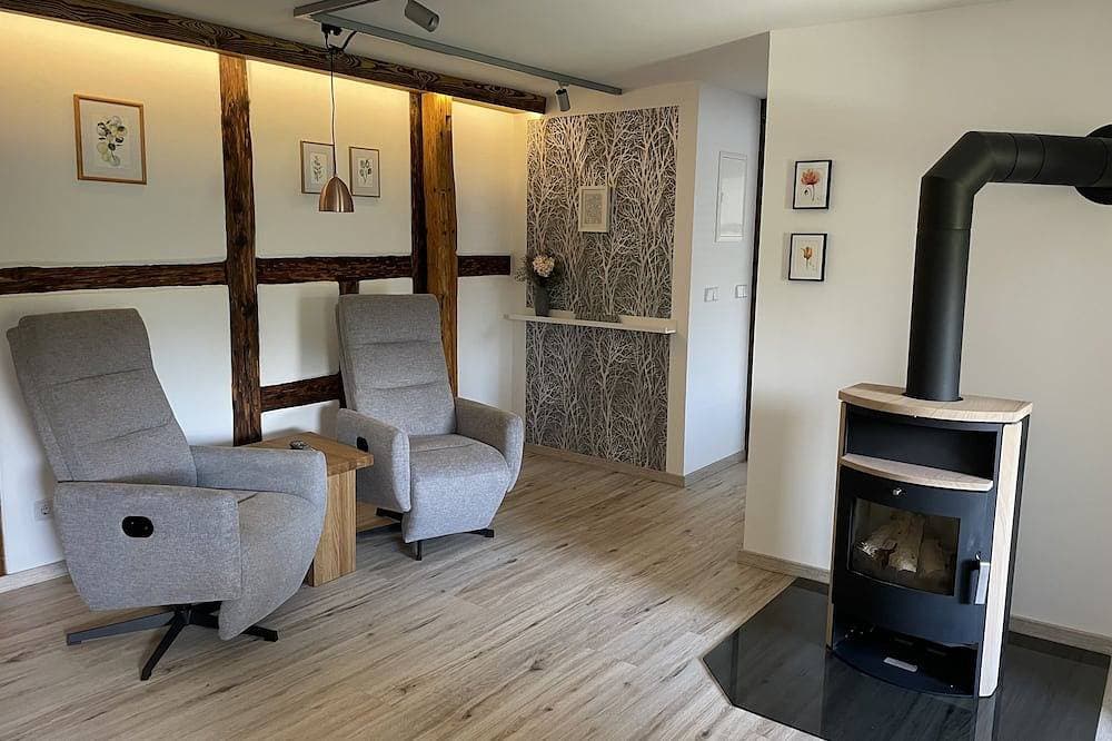 Ferienwohnung Holzwurm 1