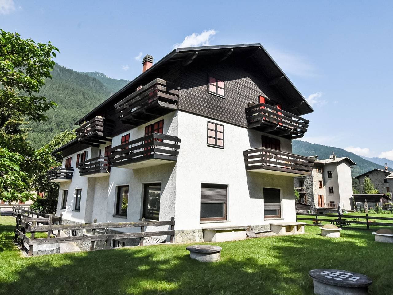 Kleines, komfortables Mehrfamilienhaus Casa Cavalieri 1