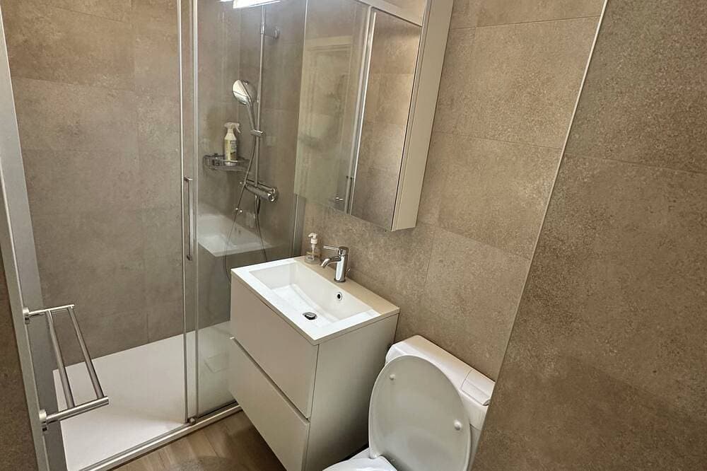 Foto 4 von 29: Moderne renovierte Studio 150 m vom Strand (extra kostenlose Parkplätze)
