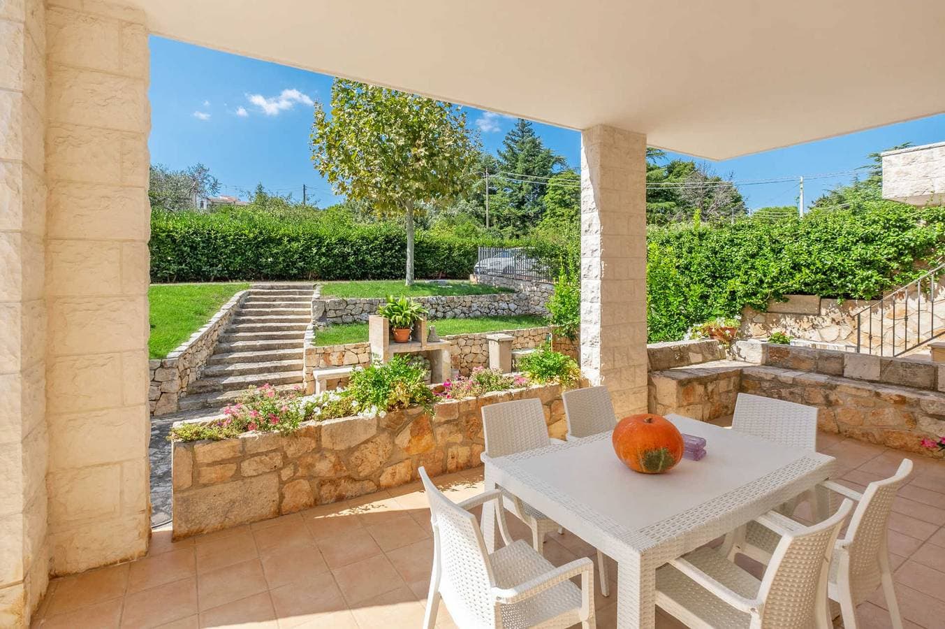 Foto 10 von 30: Villa für 8 Personen