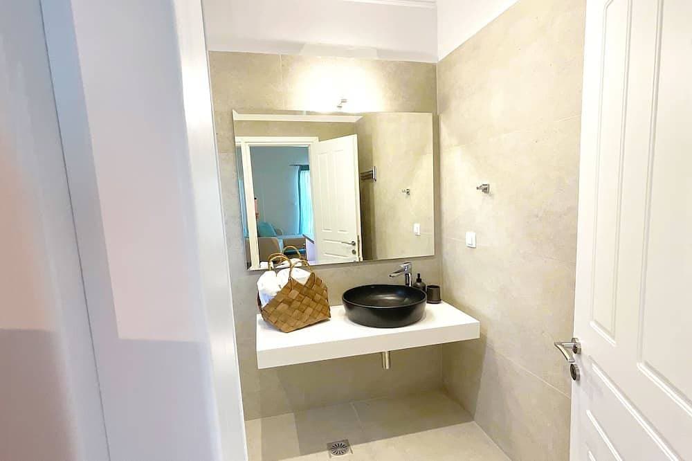 Foto 10 von 30: 4-Bett-Luxussuite am Strand - Agios Gordios, Korfu, Griechenland