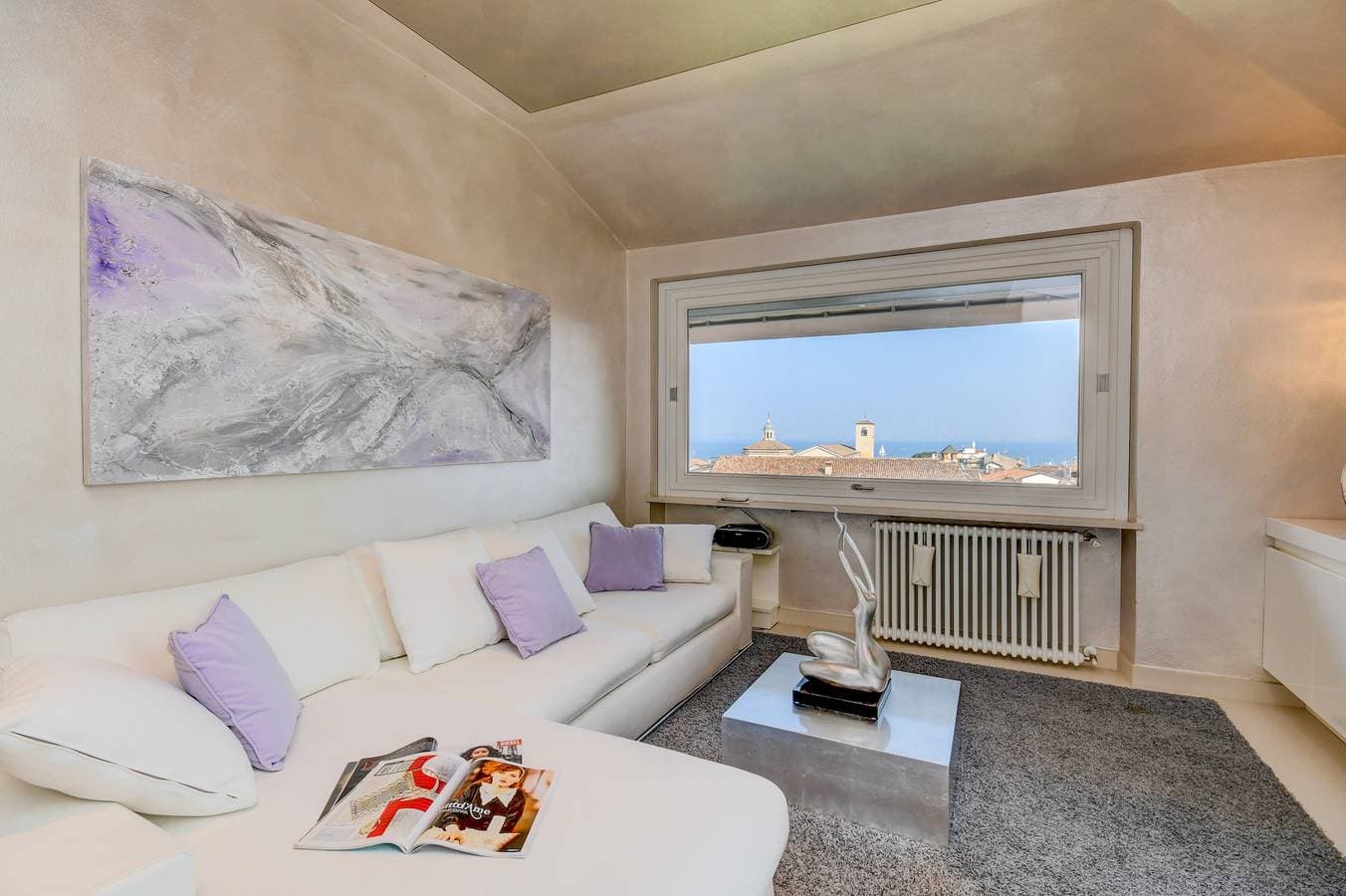 Foto 2 von 27: Mgh Luxury - Lake View Penthouse Desenzano