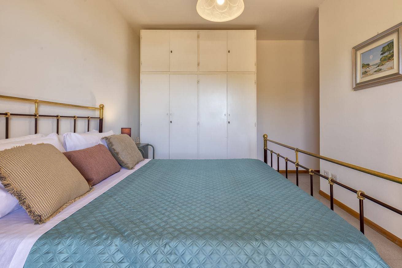 Foto 5 von 36: Ferienwohnung für 6 Personen mit Balkon/Terrasse