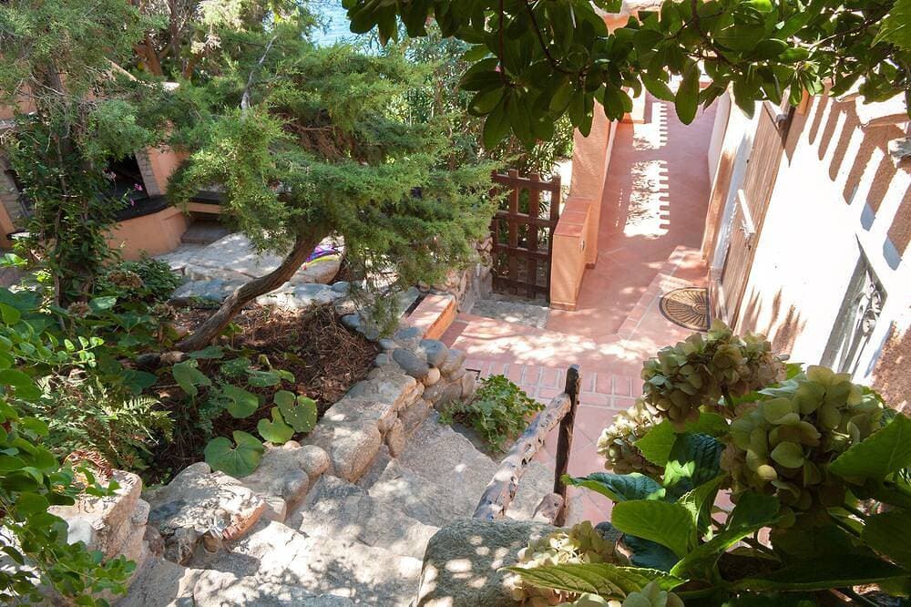 Foto 8 von 30: Villa AngelaD: 180° Meerblick & direkter Meerzugang