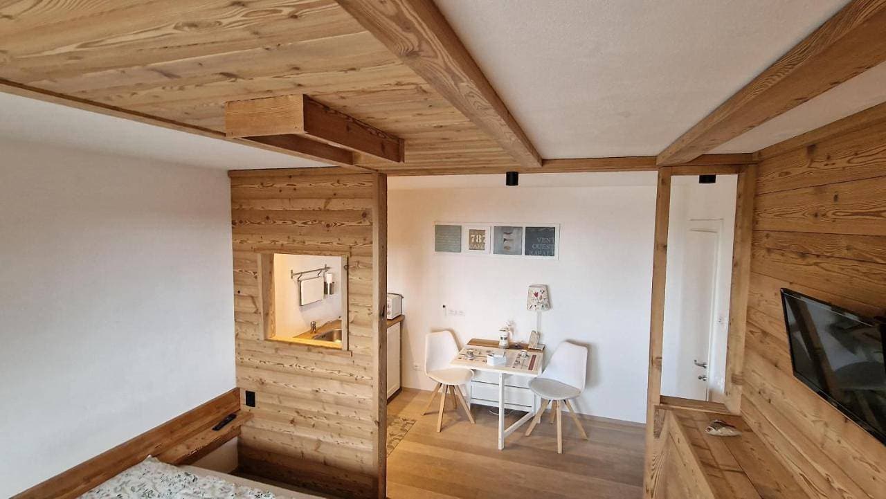 Foto 5 von 8: Double Room with Mountain View