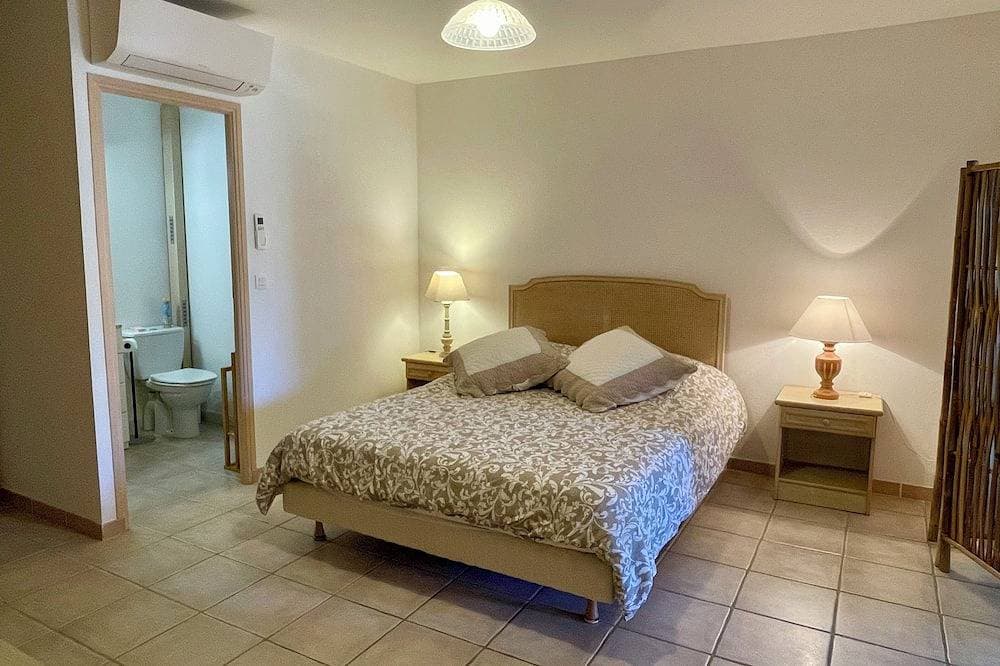 Foto 2 von 16: Apartment n°3 near the beach - sea view + terrace