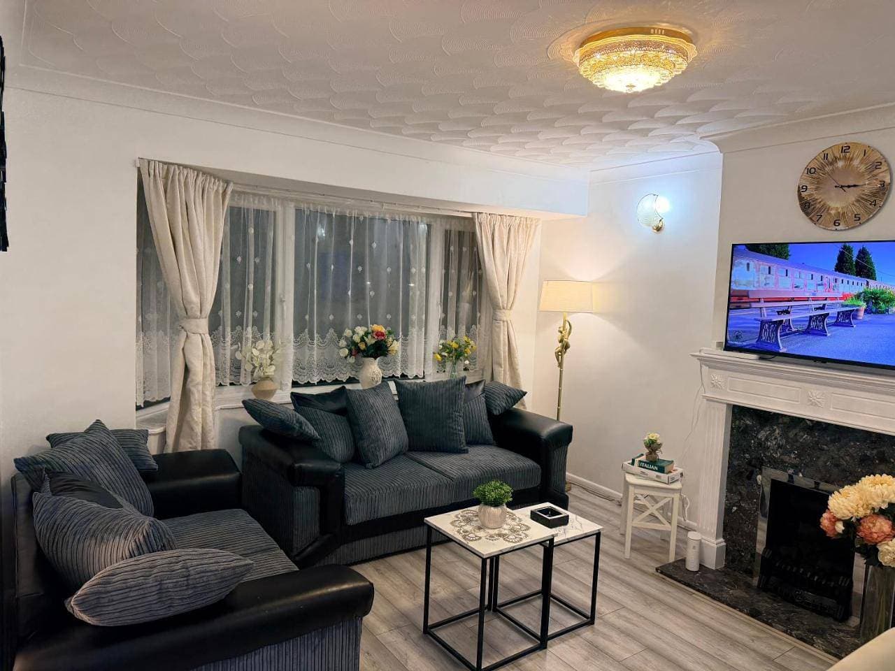 Foto 7 von 31: Lovely Two Double Bedroom Maisonette in Surrey
