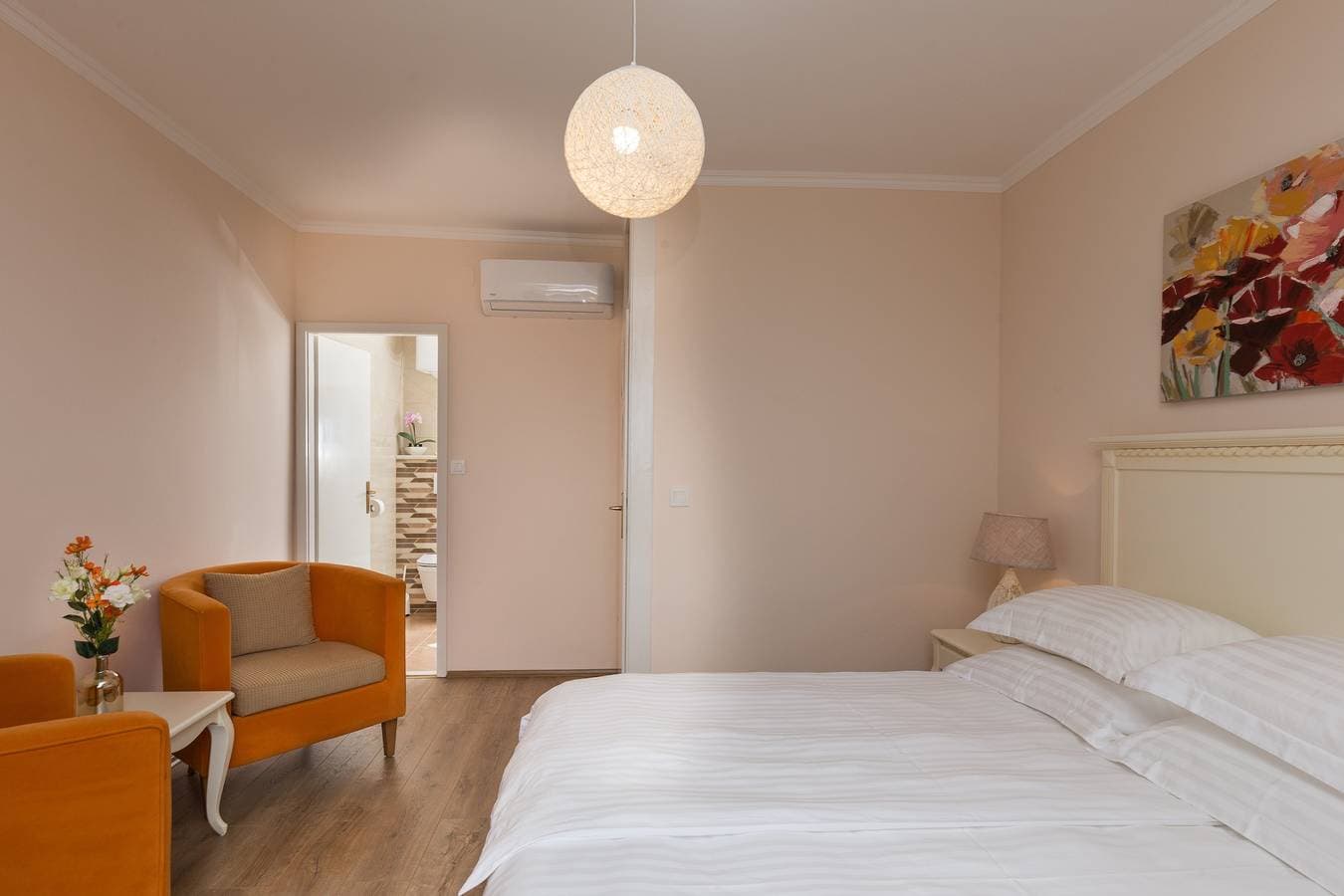Foto 5 von 8: Gästehaus für 2 Personen mit Balkon