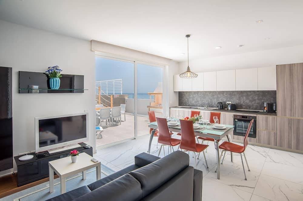 Foto 6 von 9: Modernes Apartment mit freiem Meerblick und eigenem Infinity-Pool