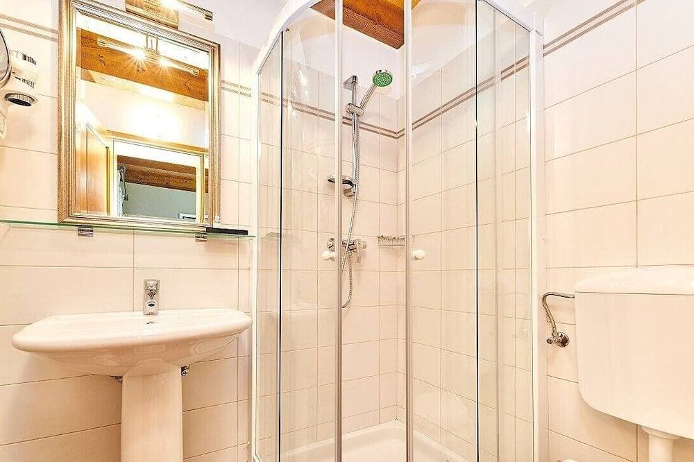 Foto 11 von 30: Ländliche Villa Katarina Gračišće mit Pools und einer Sauna