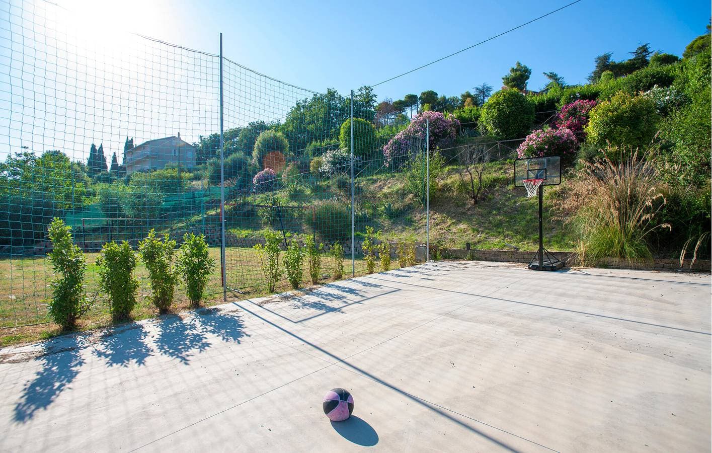 Foto 13 von 23: Ferienhaus für 4 Personen mit Garten