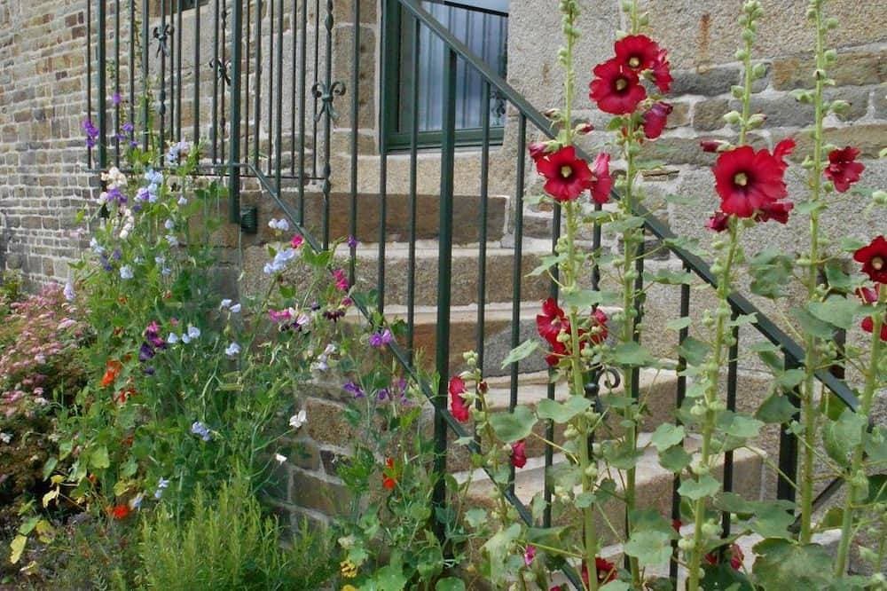 Foto 6 von 30: Aussergewöhnliche Lage: Ihr privates Ferienhaus in einem Charakterhaus in der Normandie