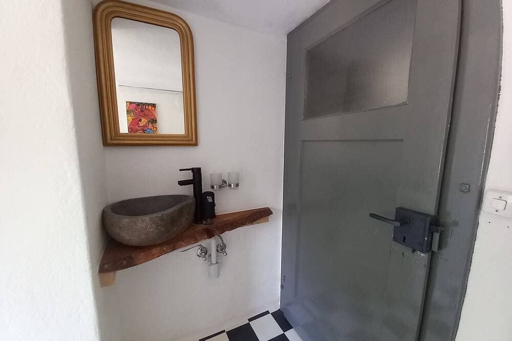 Foto 8 von 28: \"Casa Coerente\" Cavergno - ganzes Obergeschoss mit Zimmer #1-4
