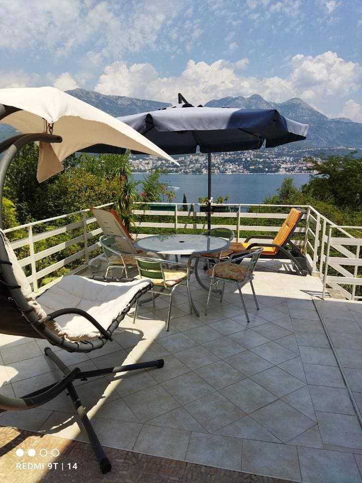 Foto 6 von 13: Apartment with Sea View